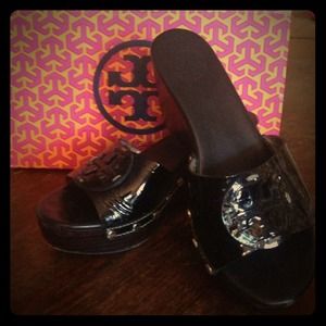 Black Tory Burch wedge