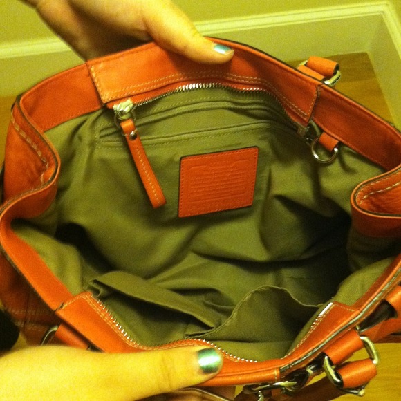 Authentic coach bag - Picture 3 of 4