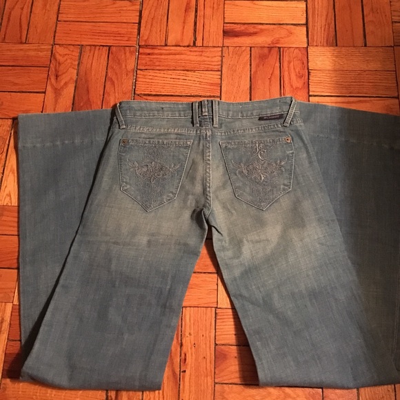 J & CO. Wide Leg Blue Jeans - Picture 5 of 8