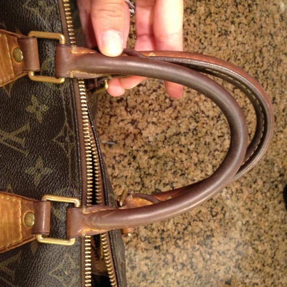 Add'l Photos of LV Speedy 25 - Picture 2 of 4