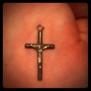 Cross pendant
