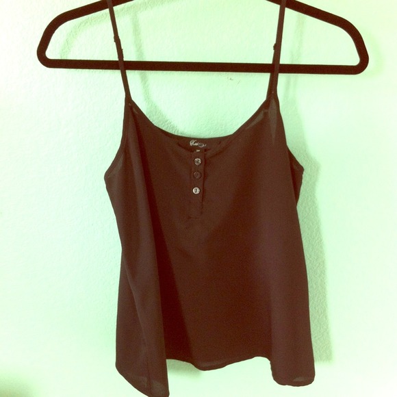 BUNDLE for @shelbyarmour spaghetti Strap top