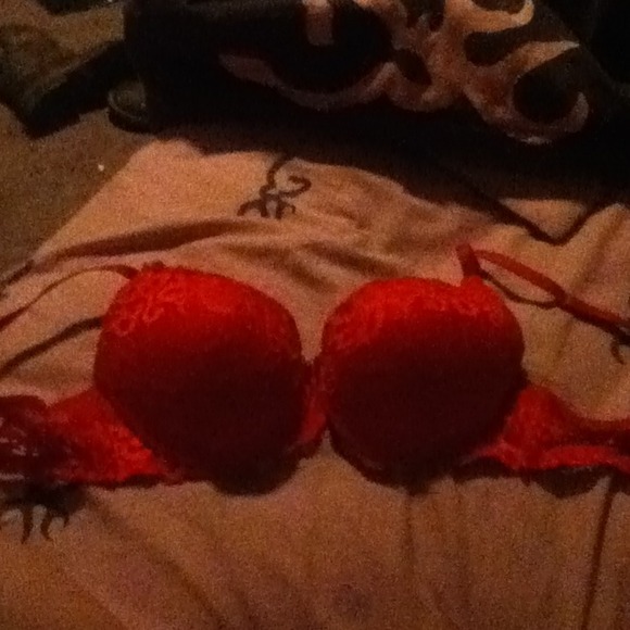 Super Push Up Bra.