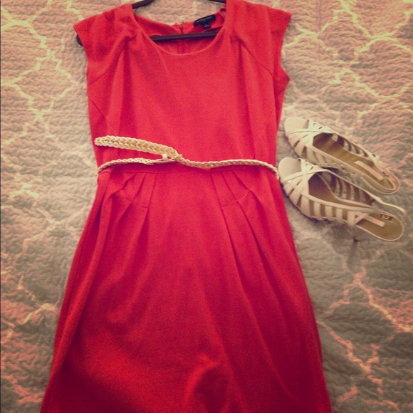 Banana Republic Dresses & Skirts - ⭕Sold!⭕Coral dress from Banana Republic