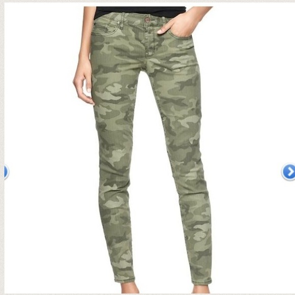 GAP Pants - GAP Camo Always Skinny Skimmer