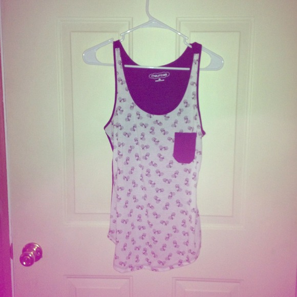 Navy blue and white bicycle tank