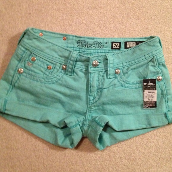 Miss me jean teal shorts