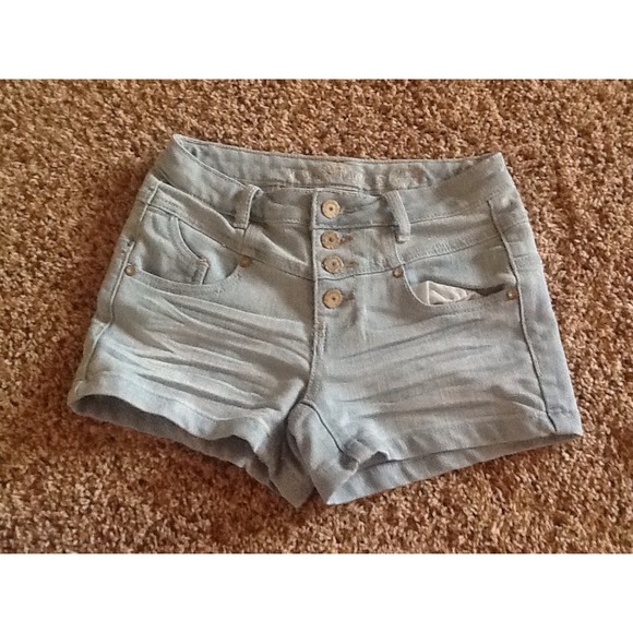 NWOT High waisted Shorts - Picture 1 of 1
