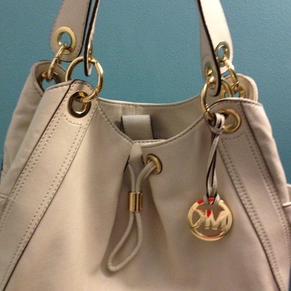 ***SOLD**Authentic Michael Kors handbag
