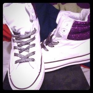 Converse.