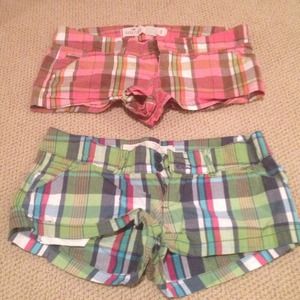 Hollister plaid shorts