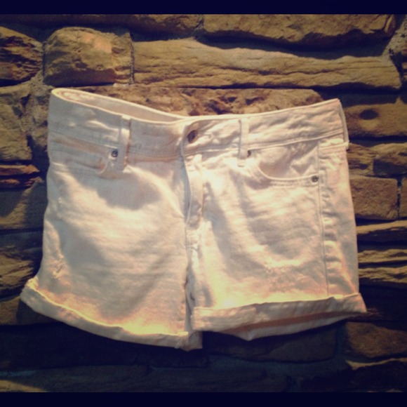 White size 2 jean Tommy Hilfiger shorts - Picture 1 of 4