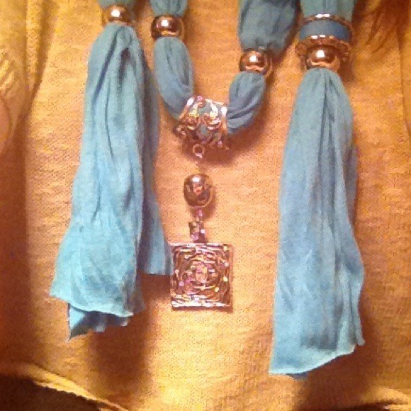 ⚠BUNDLED⚠ - Picture 3 of 4