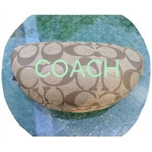 COACH Sunglass Case