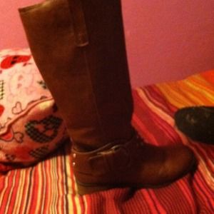 Target riding boots very cute size 7