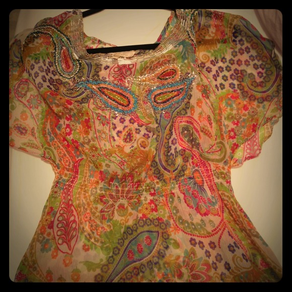 Floral beaded coverup 🌺🌸🌼