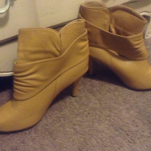 Beige Booties - Picture 3 of 4