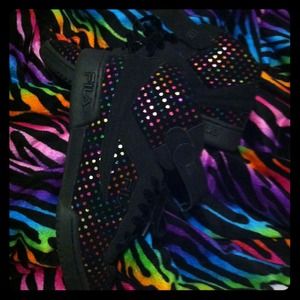 Size 8.5 Fila colorful tennis shoes