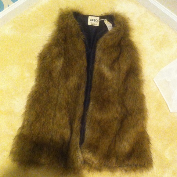 Faux fur vest