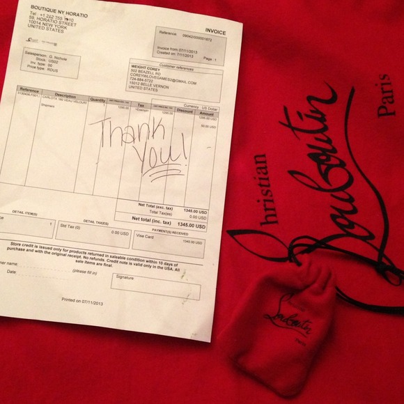 Christian Louboutin - Picture 4 of 4