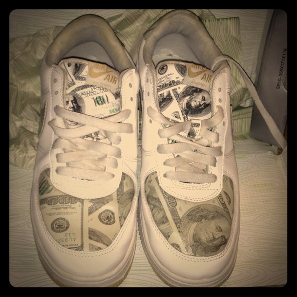 Nike Air-Force One (With custom $100 details)