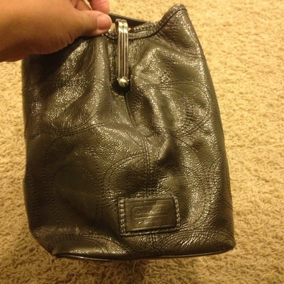 💯% Authentic Coach handbag - Picture 3 of 4