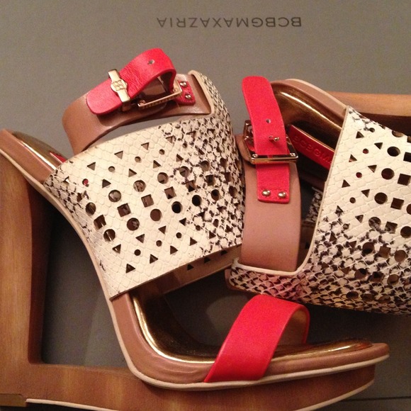 Ma- meteur bcbg footwear - Picture 3 of 3