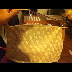 D&b hand bag authentic