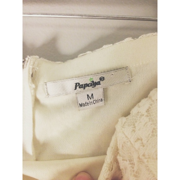 βSOLDβIvory Lace Peplum Formal Dress ππ« - Picture 3 of 4