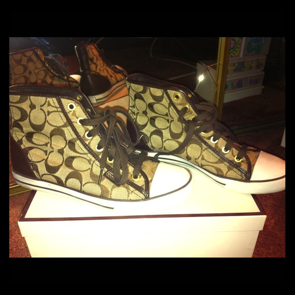 Coach shoes - Picture 1 of 1