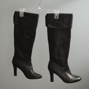 Steve Madden black leather pull on high heel boots