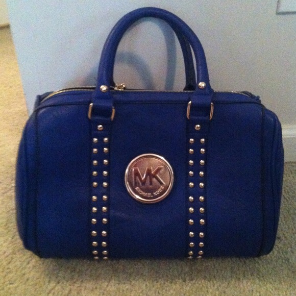 Micheal kors purse - look a like