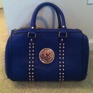 Micheal kors purse - look a like