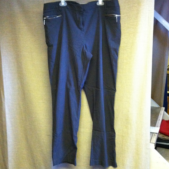 📦SOLD***461. Style and Company Gray Zipper Trous