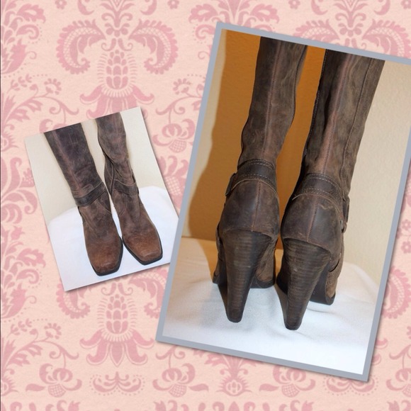 🚫Sold🚫HOST PICK! Guess by Marciano leather boots - Picture 3 of 3