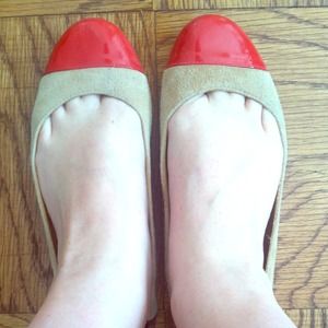 Kate Spade Hailey flat - size 7 -PRICE REDUCED!!