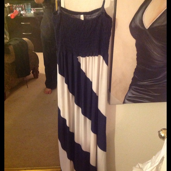 Maxi dress
