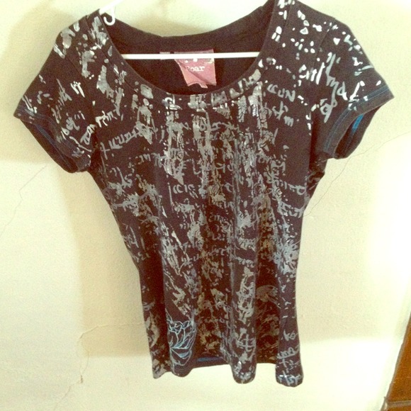 Roar Top