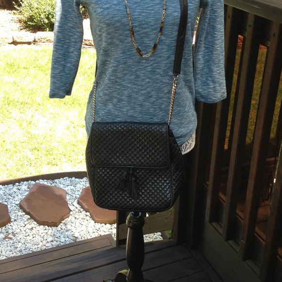 Vintage Cross-Body Leather Quilted Bag