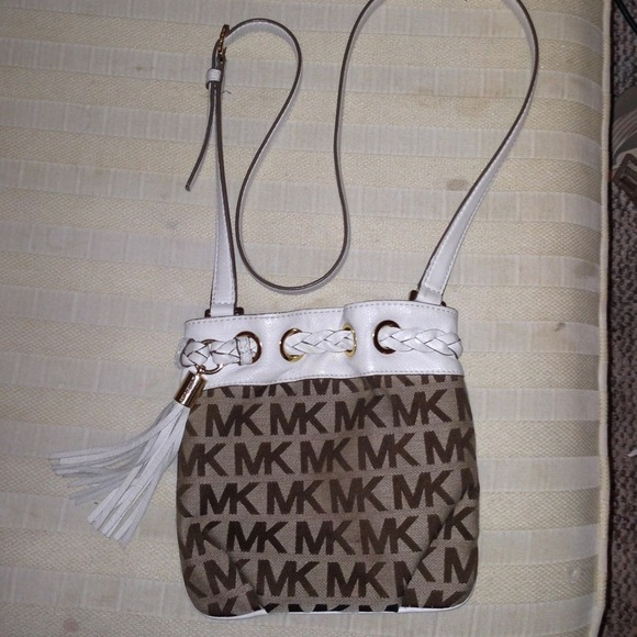 Authentic ✔MK crossbody