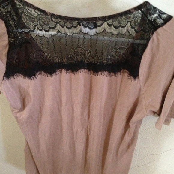 Sold Daytrip top - Picture 3 of 4