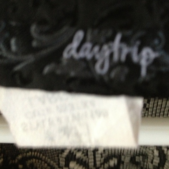 Sold Daytrip top - Picture 4 of 4