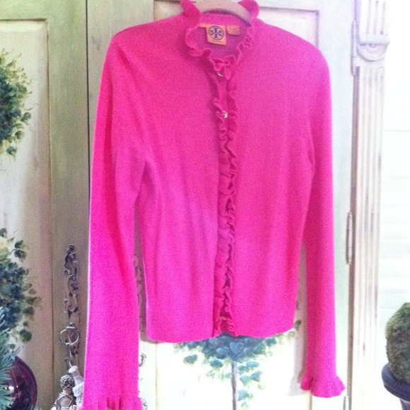 BUNDLE* TB Pink Ruffle Cardigan & Black Ruffle Top