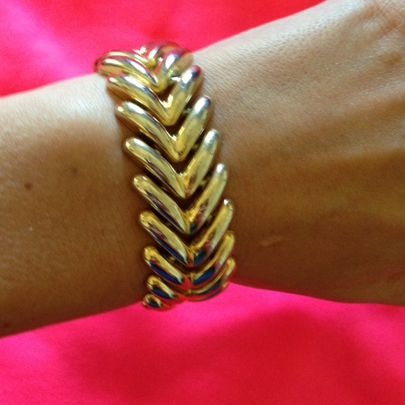 Fish scale bracelet - Picture 2 of 4