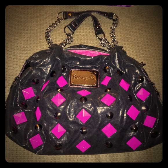 Betseyville Purse