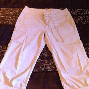 Flash sale 💋Very beautiful beige color pants