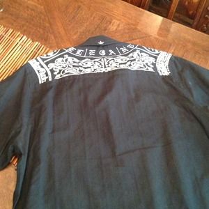 MEN'S ENGLISH LAUNDRY SHIRT