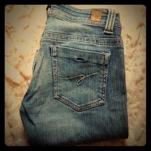 Guess stretch denim 26