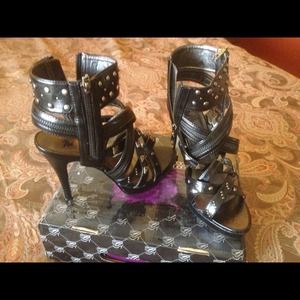 Black, strappy heels