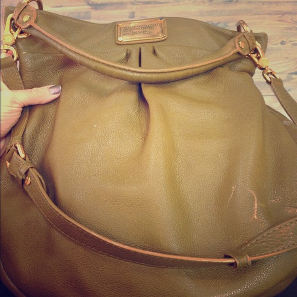 Marc Jacobs hobo purse, olive green - Picture 1 of 1